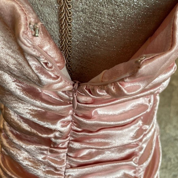 Urban Outfitters Iris Pink Satin Ruched Mini Dress Size Medium - Picture 7 of 14